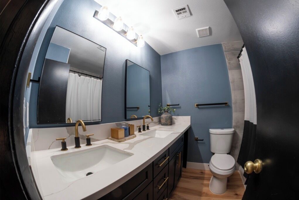 Photo of Bathroom in Rancho Oakey