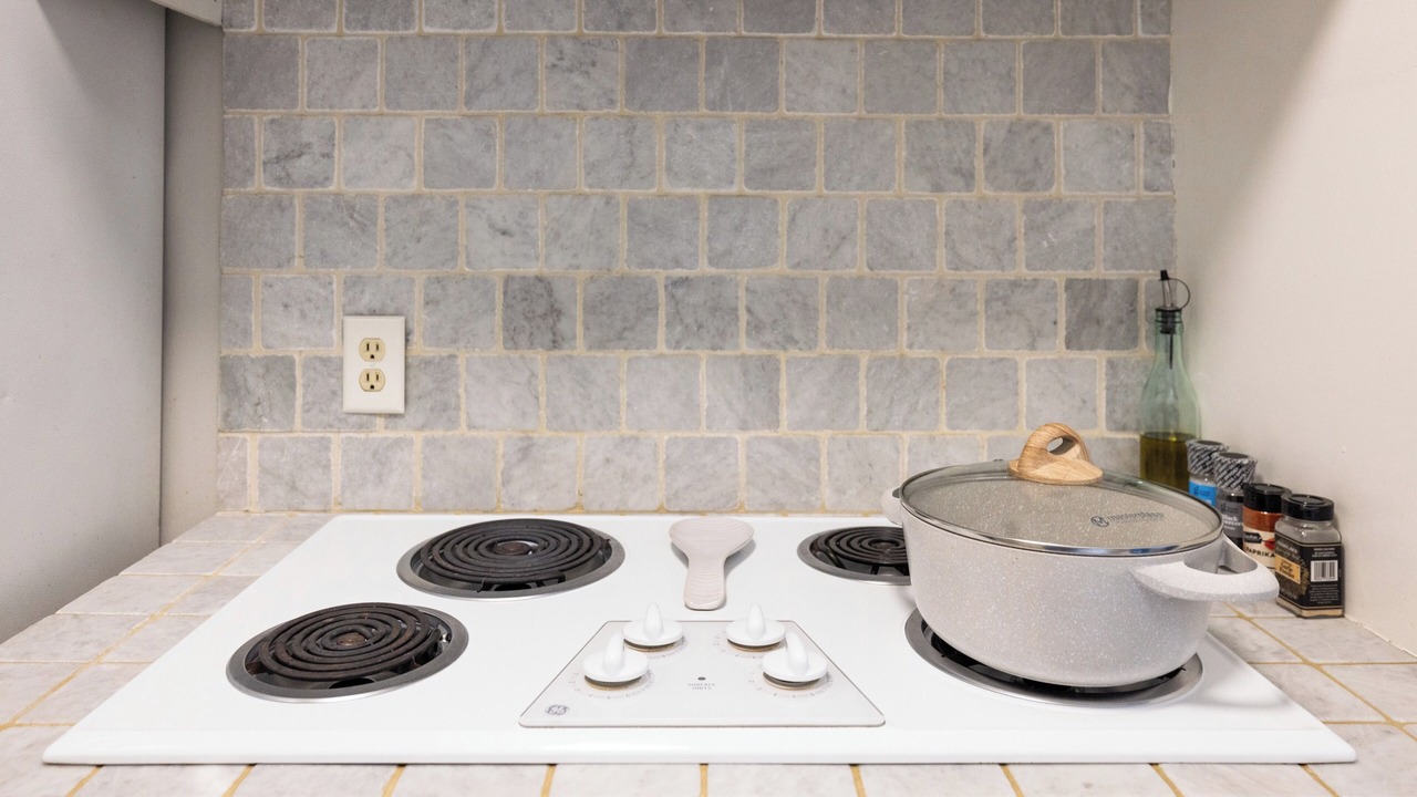 Photo of Kitchen in Alamitos Beach