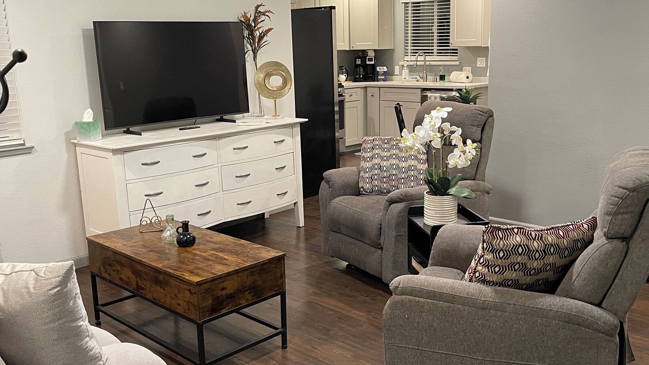 Photo of Livingroom in Ukiah
