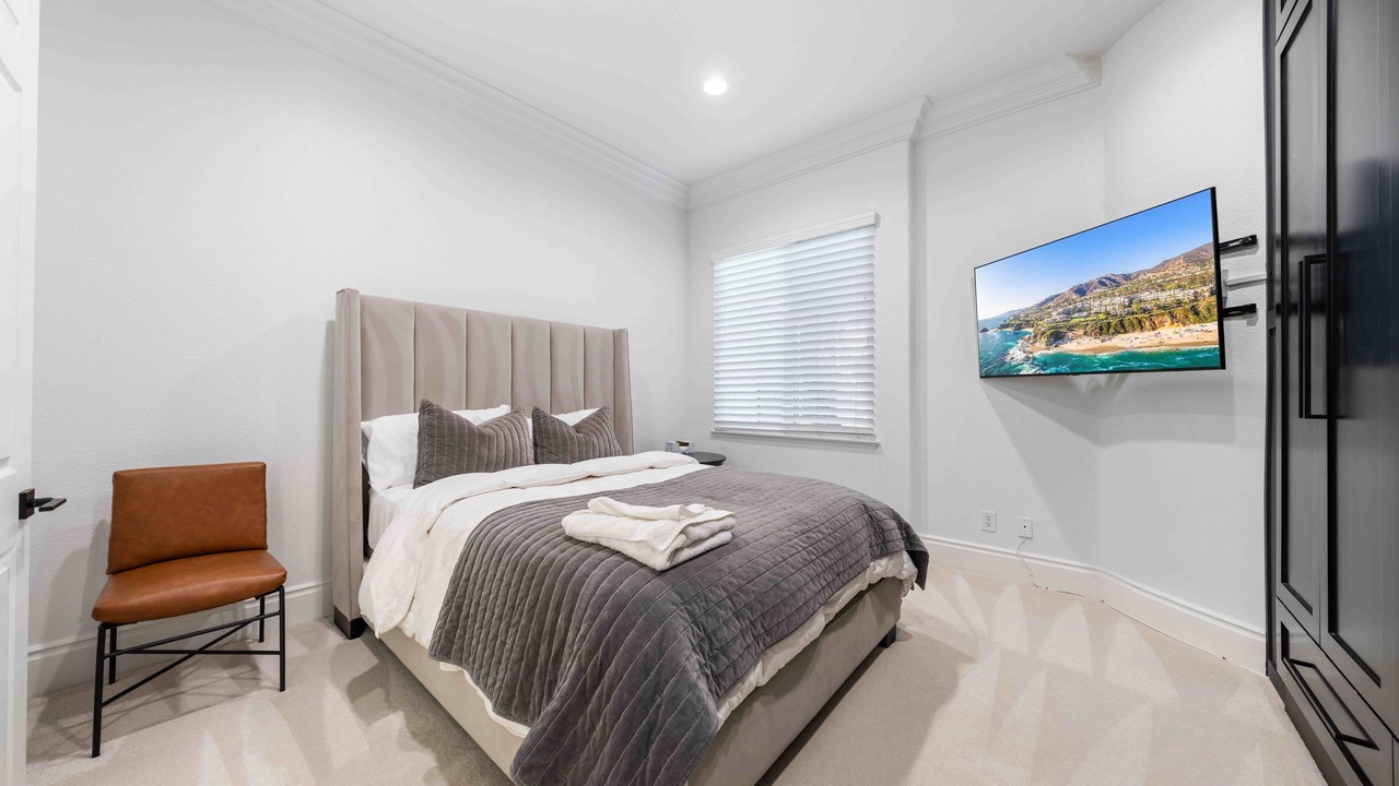 Photo of Bedroom in Estates at Canyon Crest