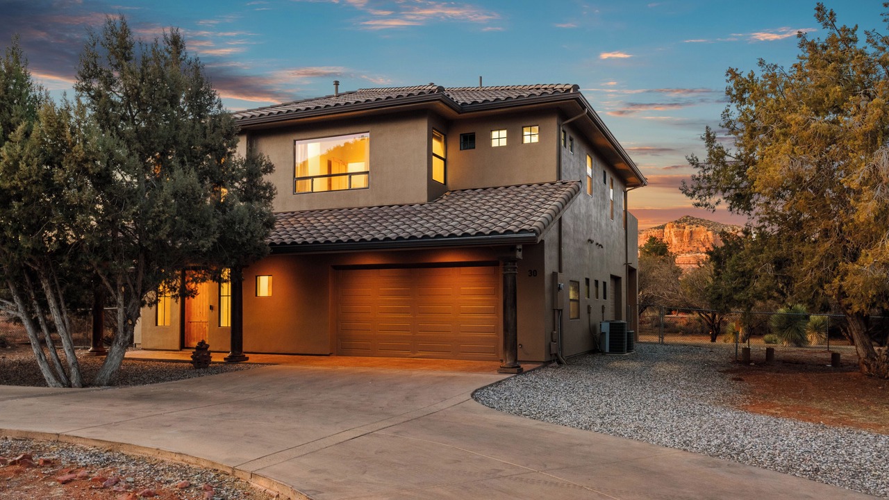 Photo of Outdoor in Oak Creek