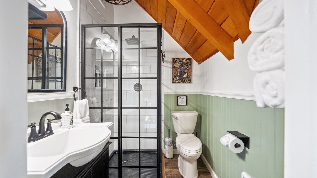 Photo of Bathroom in Fern Valley