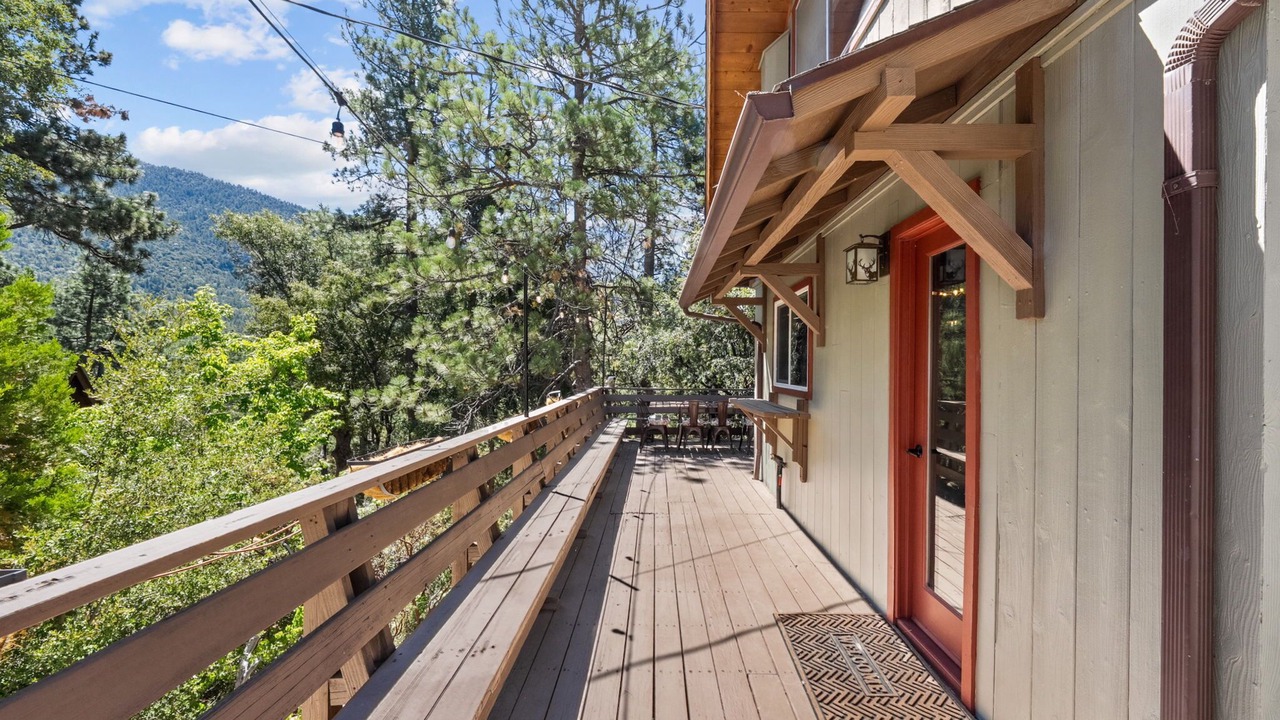 Photo of Patio Balcony in Fern Valley