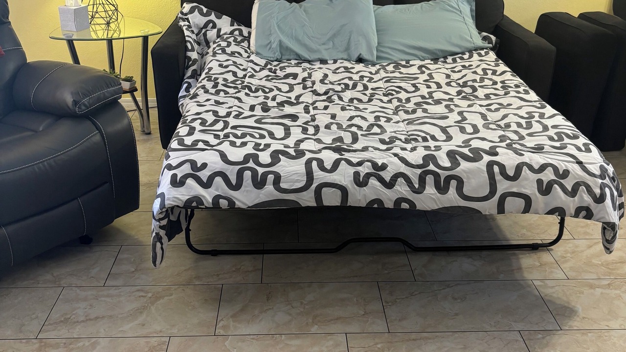 Photo of Bedroom in Lake Havasu City