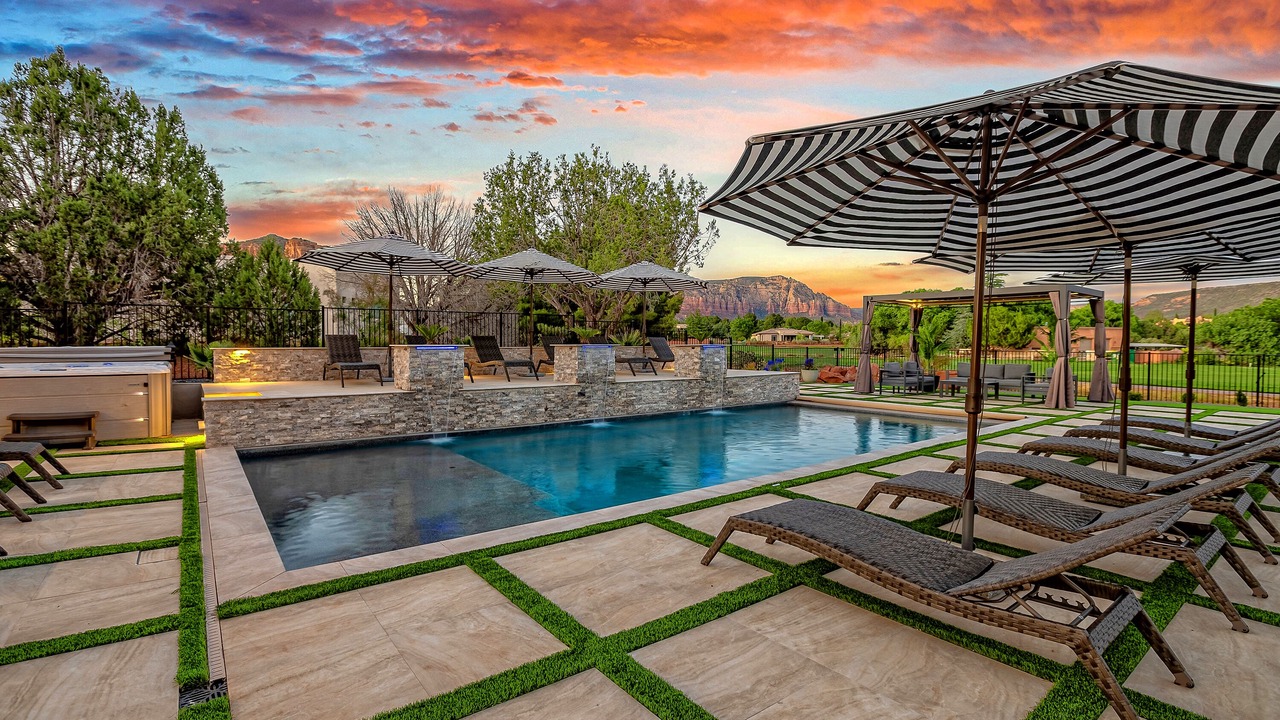 Photo of Outdoor in Oak Creek