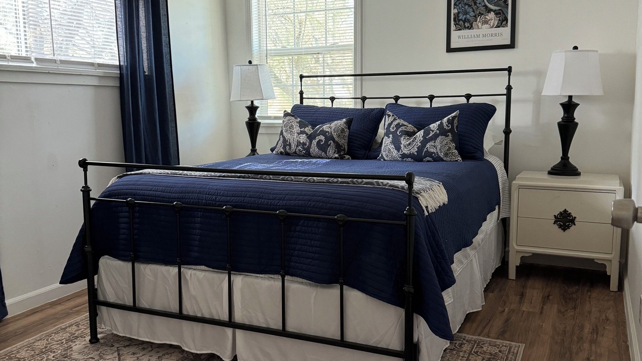 Photo of Bedroom in Upper Lake