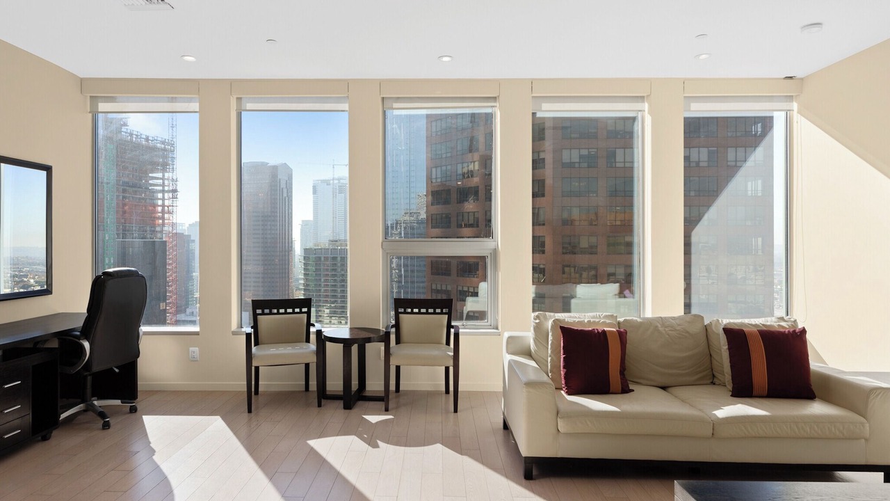 Photo of Livingroom in Downtown Los Angeles