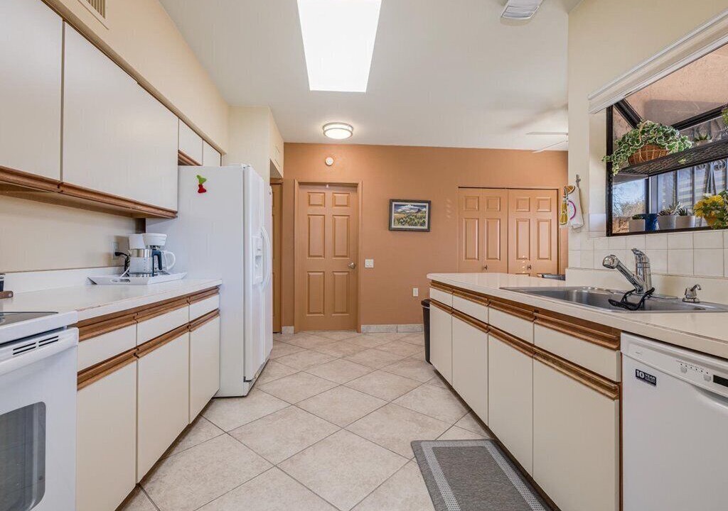 Photo of Kitchen in Villages of Green Valley