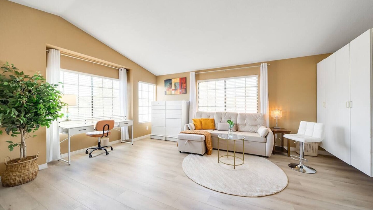 Photo of Livingroom in Spring Valley