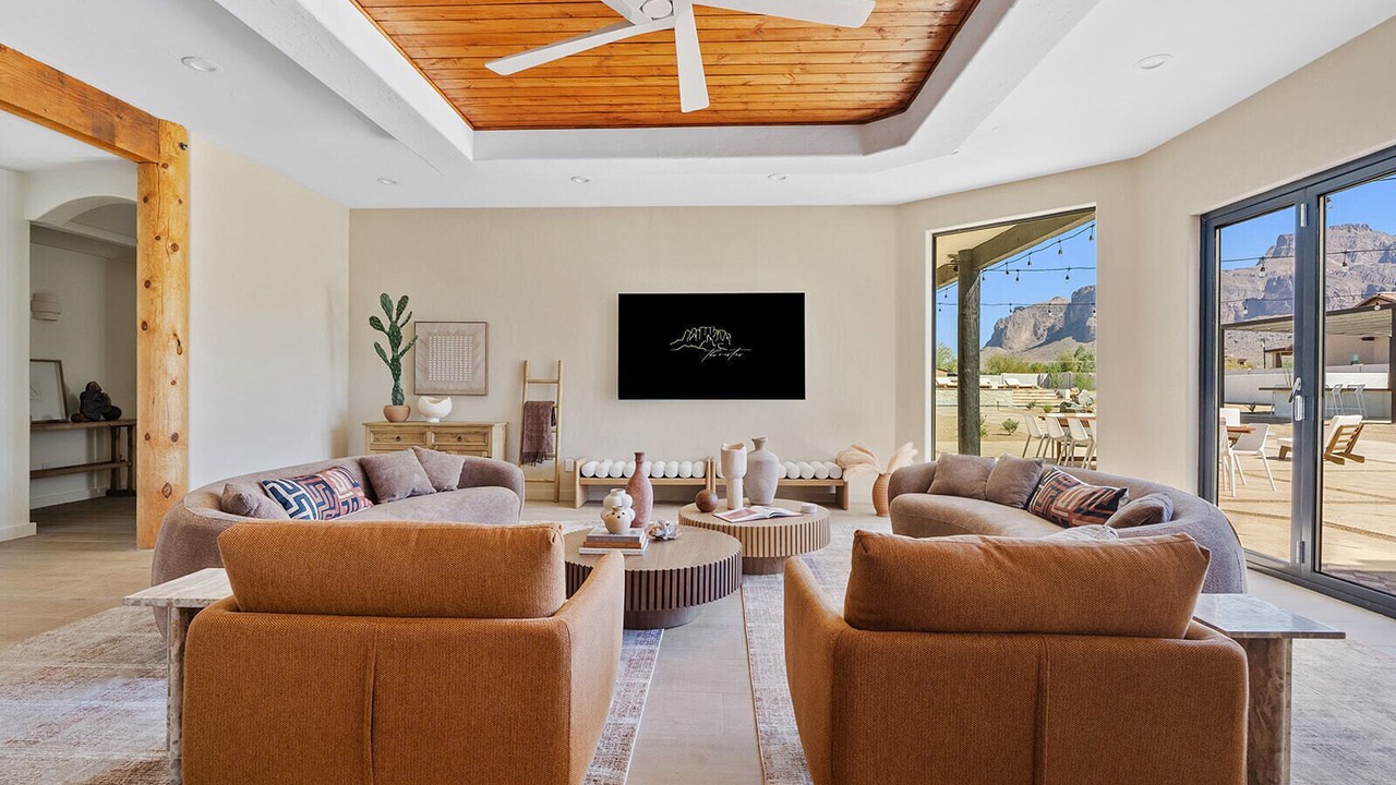 Photo of Livingroom in Apache Junction