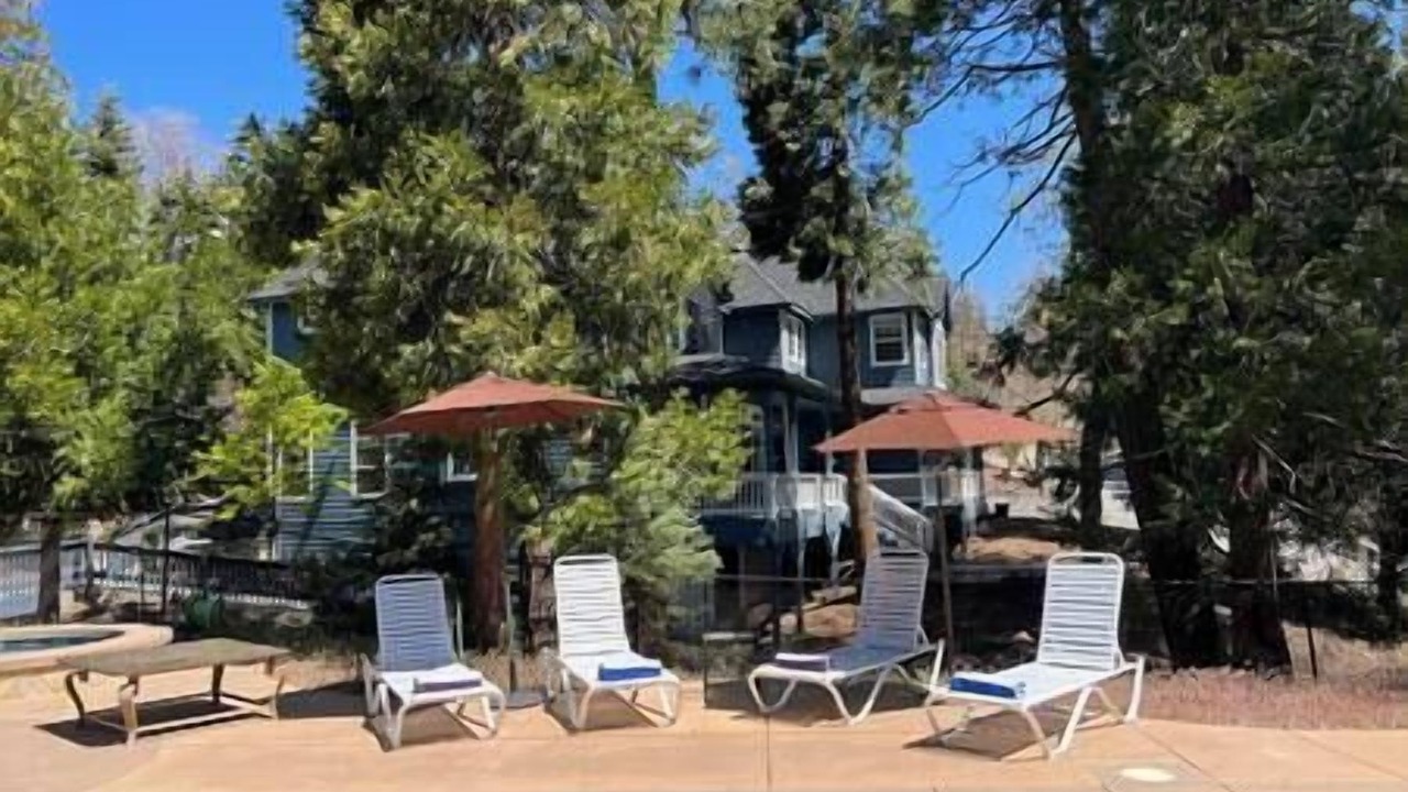 Photo of Outdoor in Lake Arrowhead