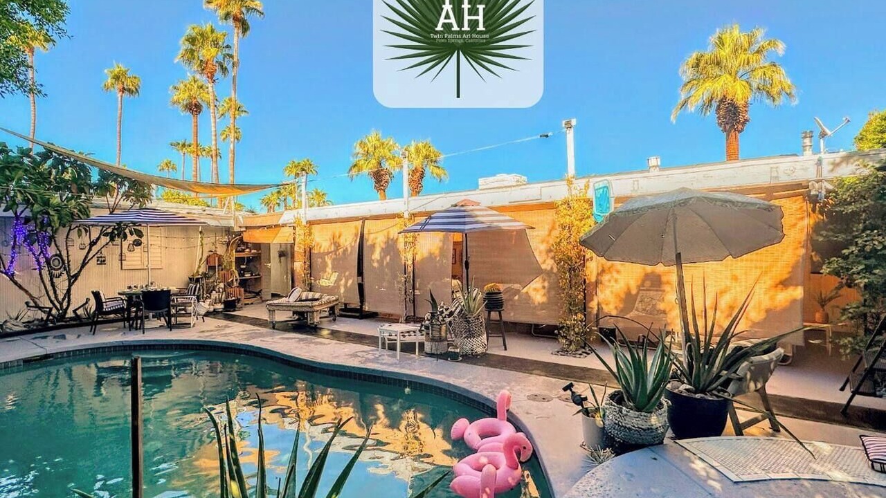 Photo of Others in Twin Palms