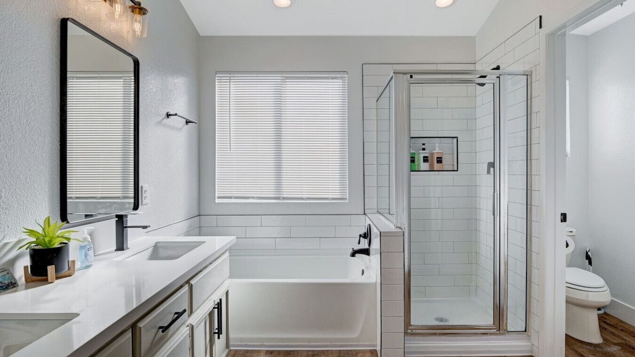 Photo of Bathroom in North Las Vegas