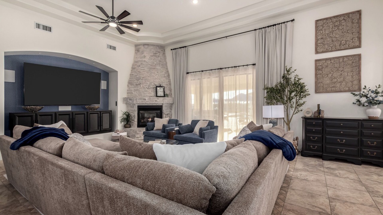 Photo of Livingroom in Goodyear