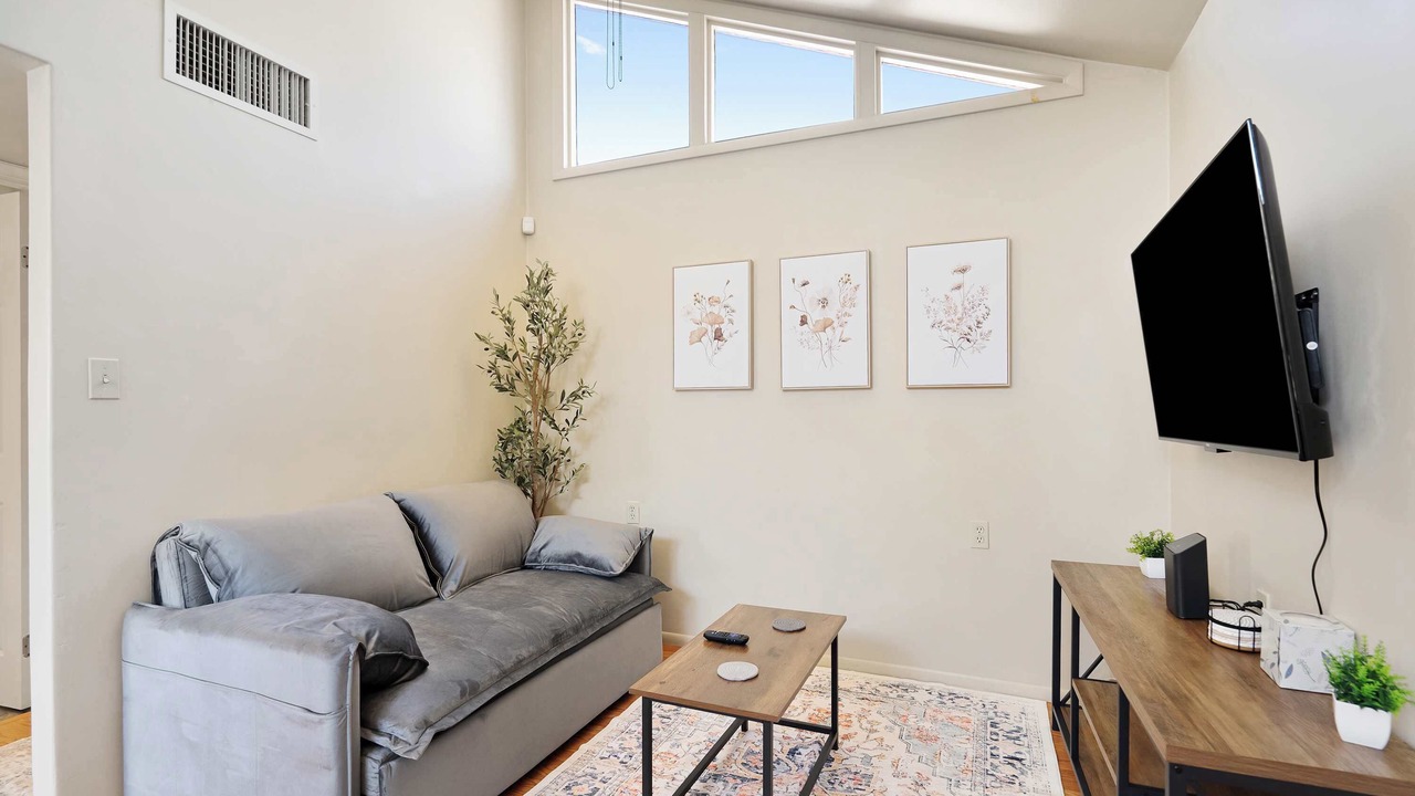 Photo of Bedroom in Sam Hughes