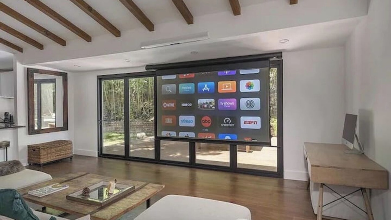 Photo of Livingroom in Hollywood Hills