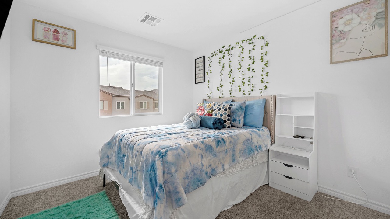 Photo of Bedroom in Centennial Hills