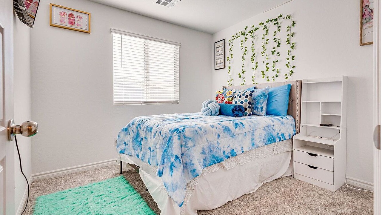 Photo of Bedroom in Centennial Hills