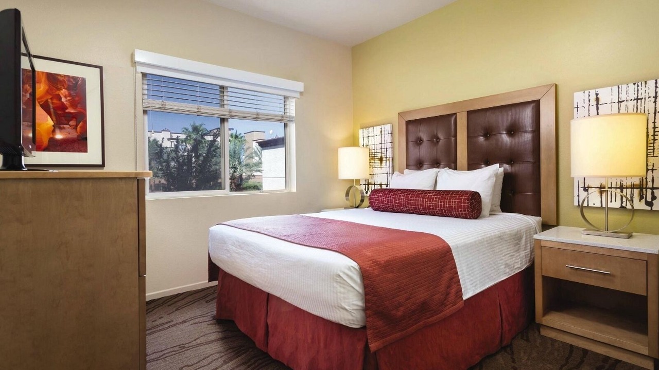 Photo of Bedroom in Enterprise