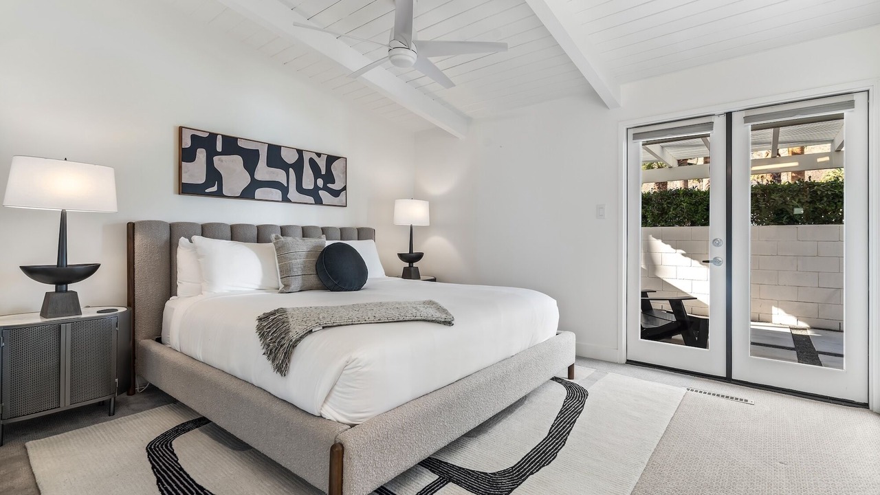 Photo of Bedroom in Twin Palms
