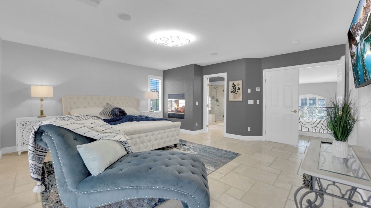 Photo of Bedroom in Enterprise