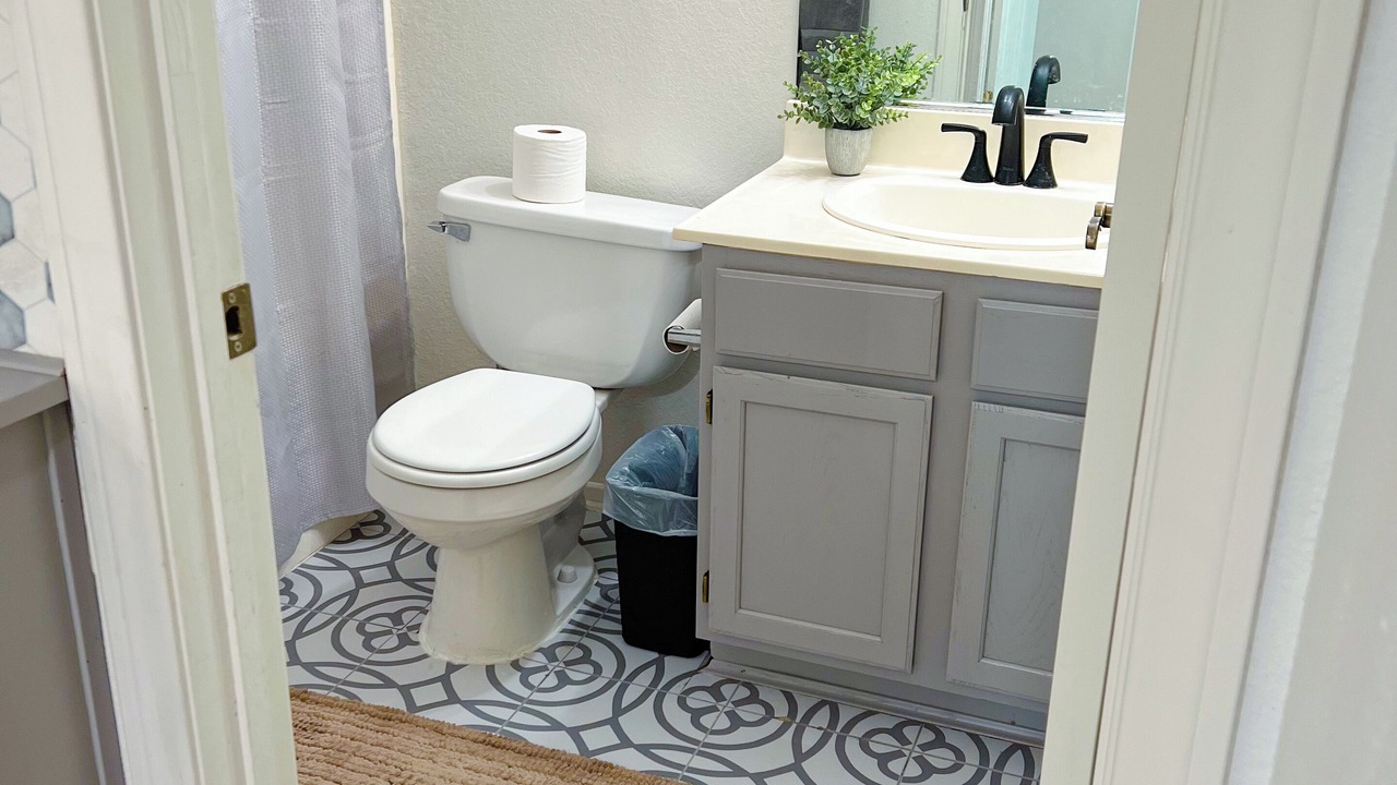 Photo of Bathroom in Pumpkin Center