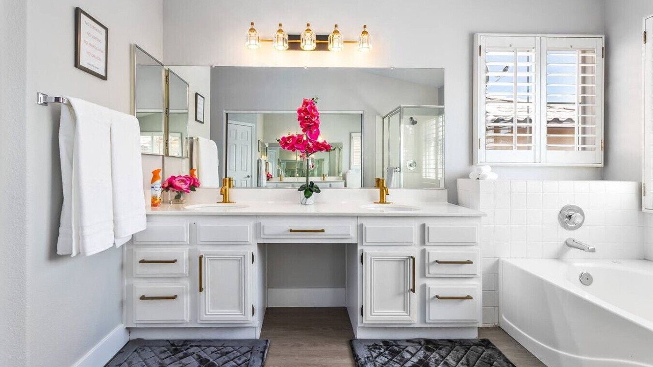 Photo of Bathroom in MacDonald Ranch