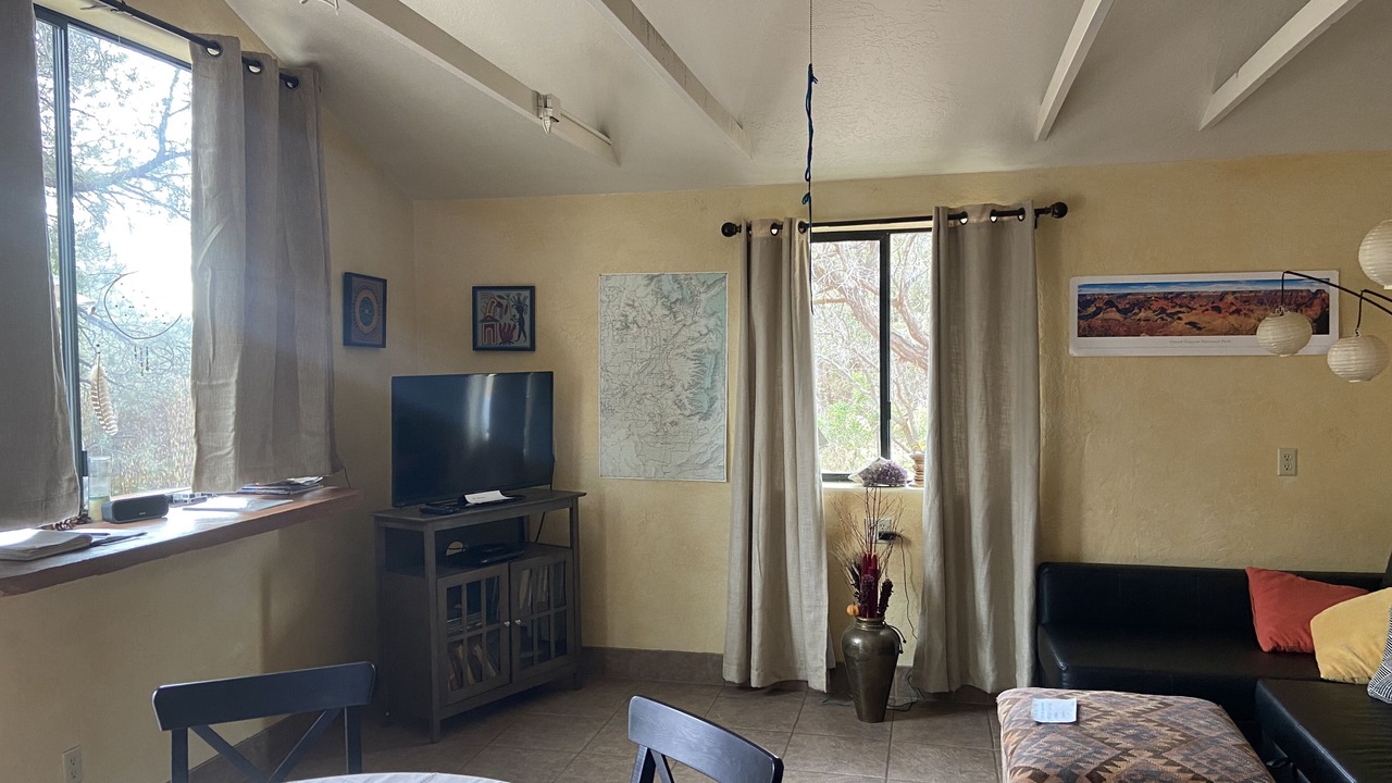 Photo of Livingroom in West Sedona