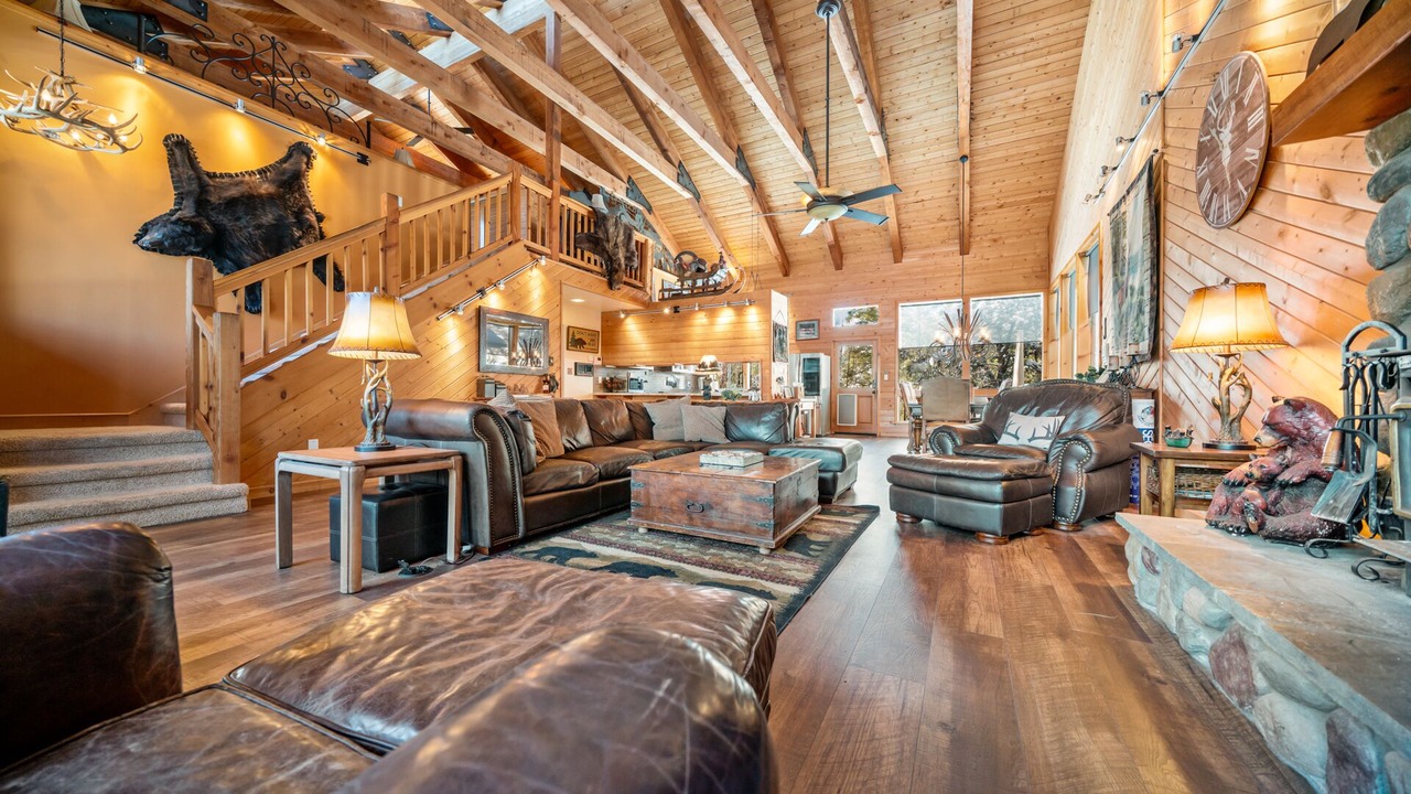 Photo of Livingroom in Pine
