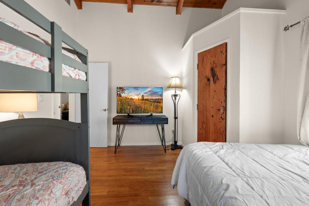 Photo of Bedroom in Whispering Forest