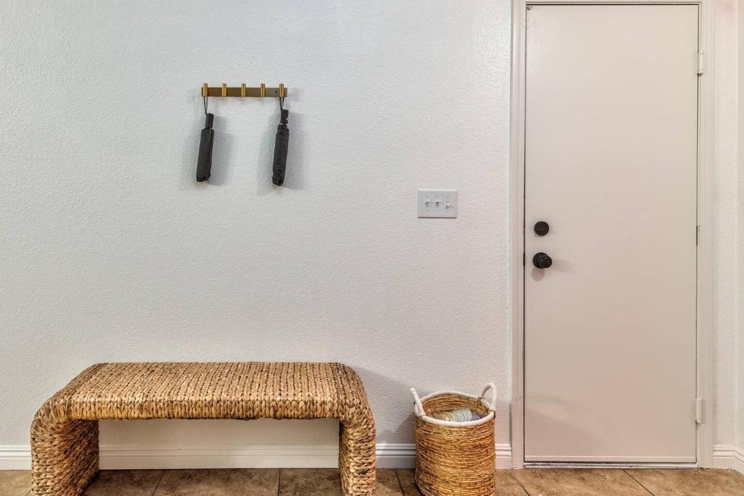 Photo of Others in Spring Valley