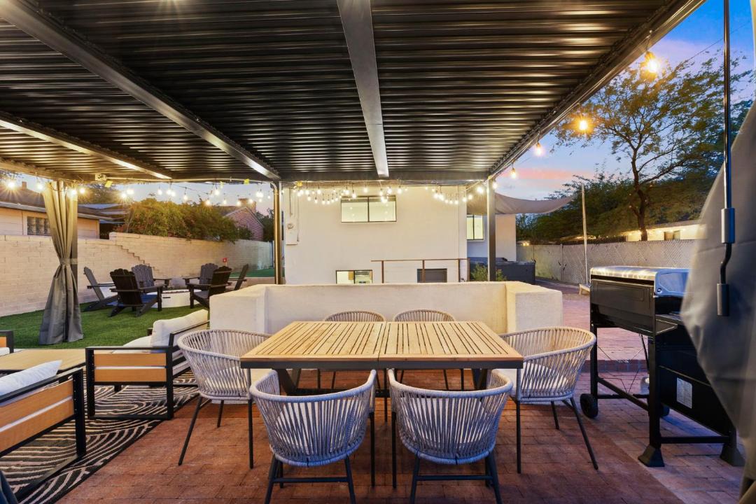 Photo of Patio Balcony in Sam Hughes