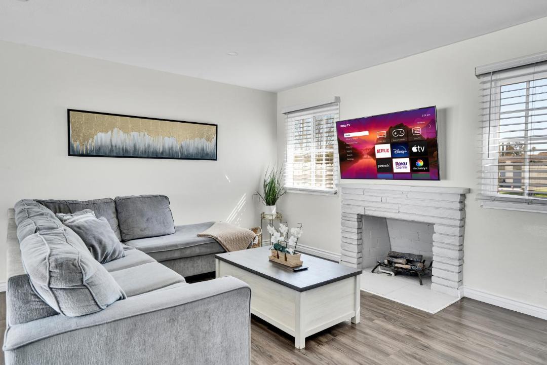 Photo of Others in Sherwood Forest and Thistle Development
