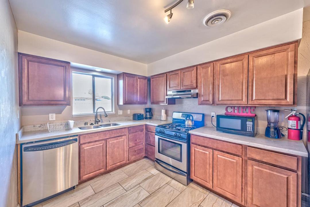 Photo of Kitchen in Rancho Oakey