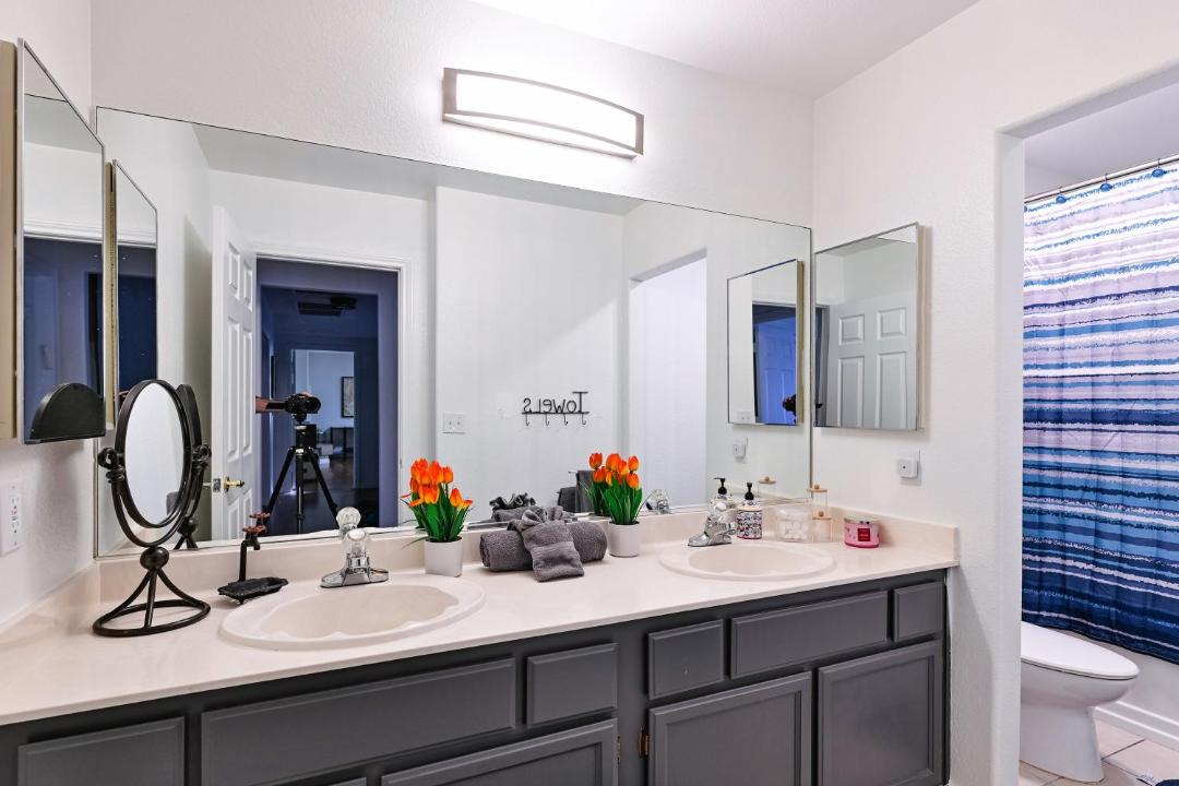 Photo of Bathroom in Paradise