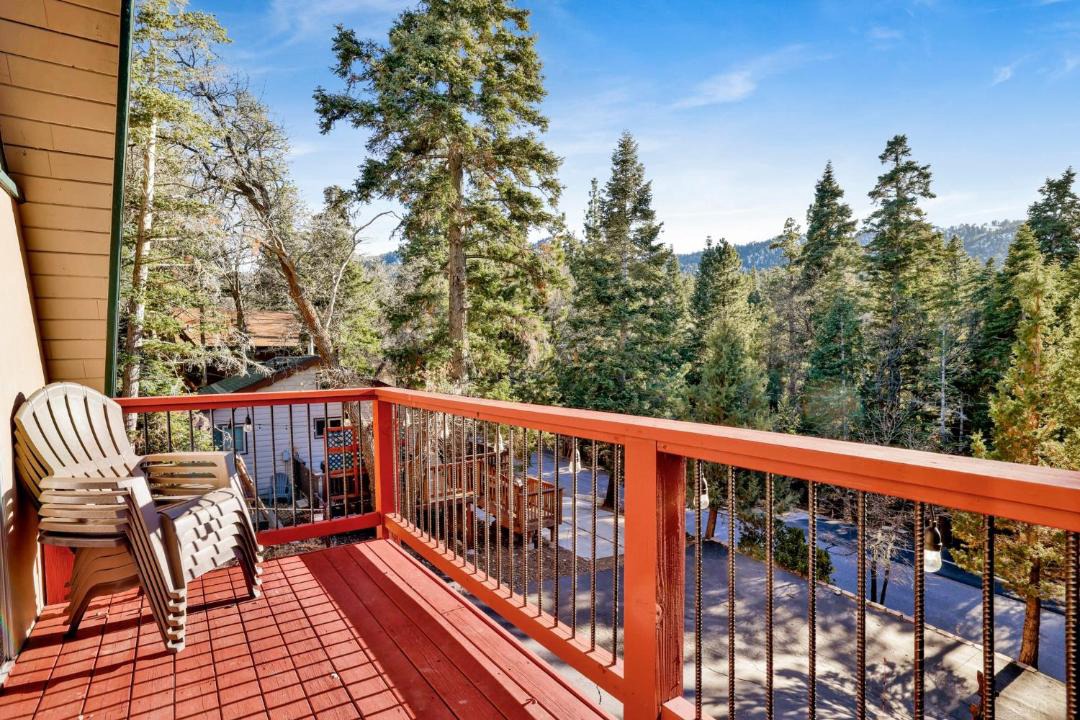 Photo of Patio Balcony in Upper Moonridge