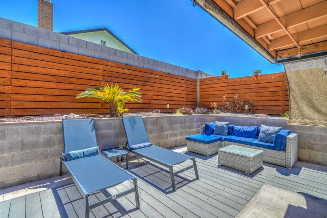 Photo of Patio Balcony in Green Valley North