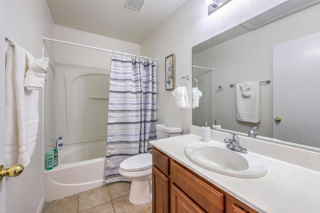 Photo of Bathroom in North Las Vegas