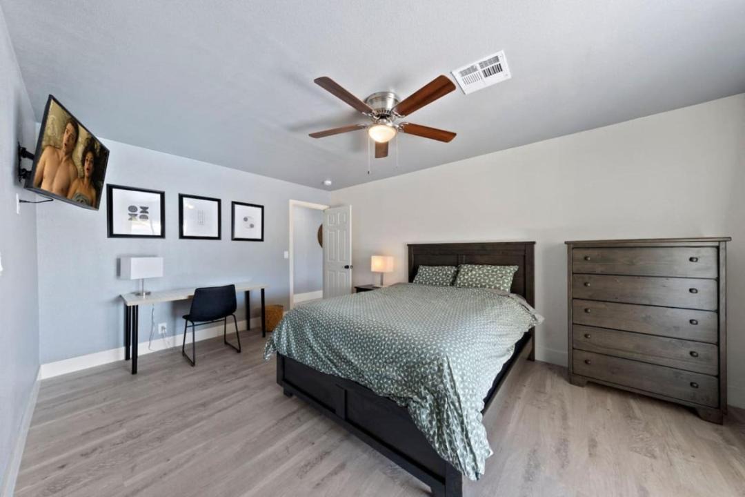 Photo of Bedroom in Paradise