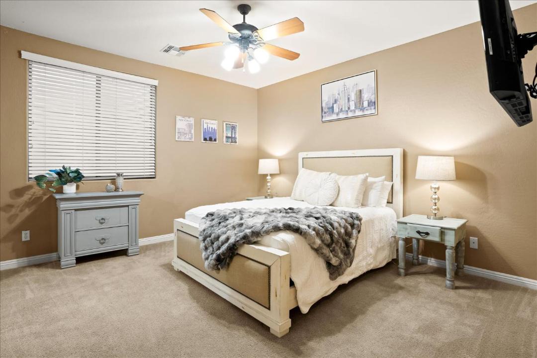 Photo of Bedroom in Rovey Farm Estates