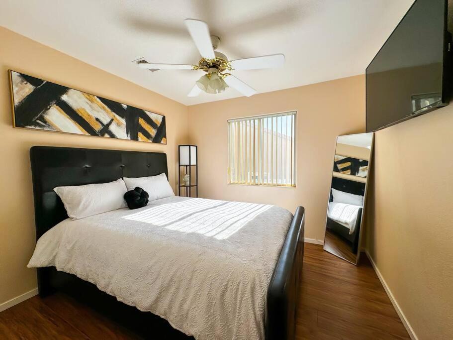 Photo of Bedroom in Spring Valley