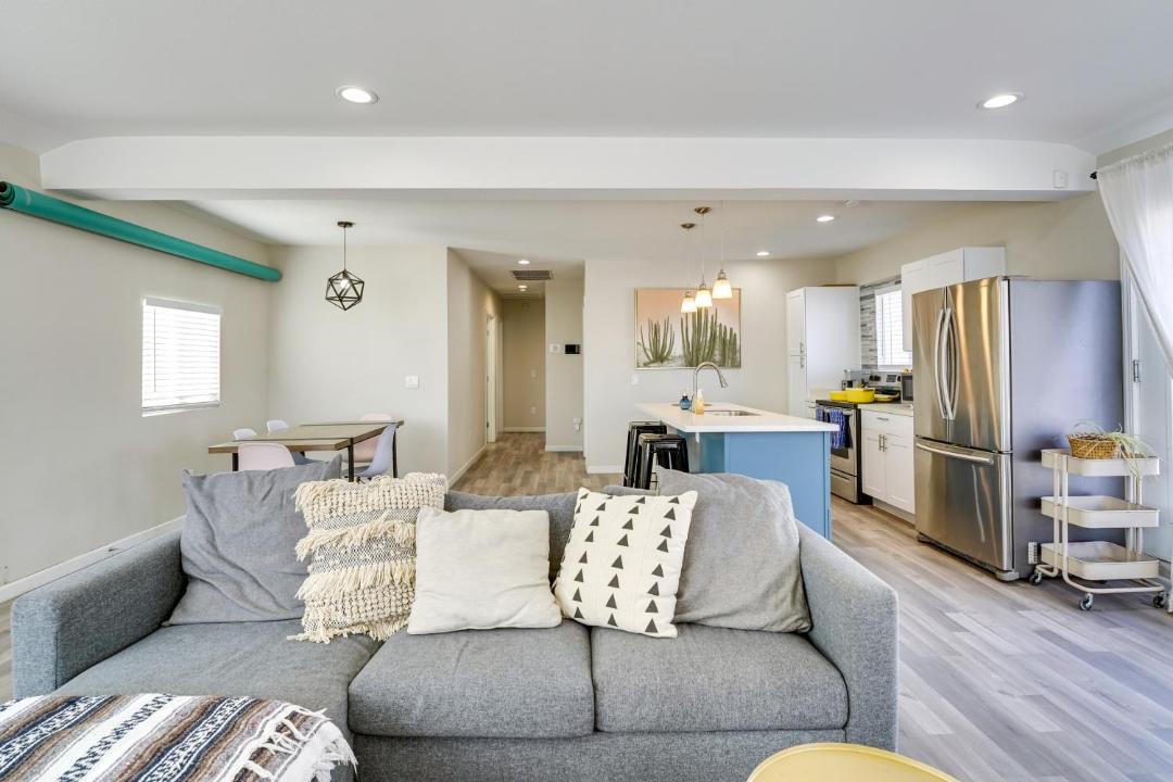 Photo of Livingroom in Downtown Las Vegas
