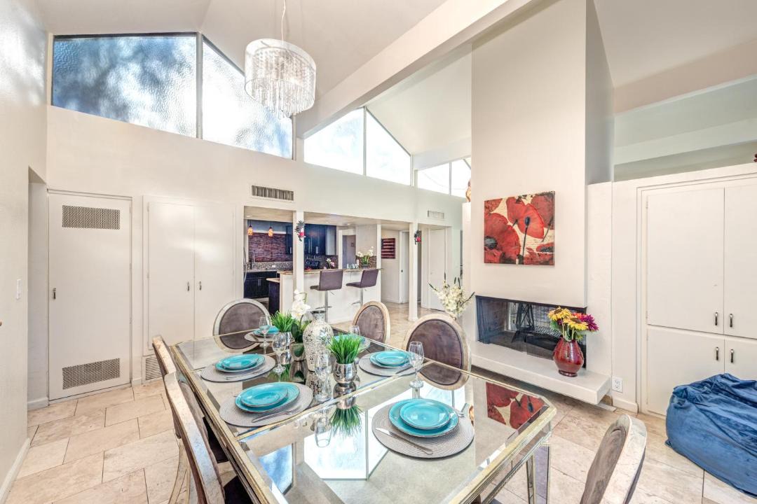 Photo of Livingroom in Rhodes Ranch