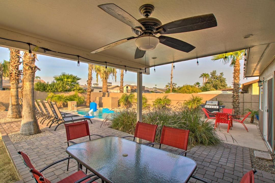 Photo of Patio Balcony in Paradise Valley Village