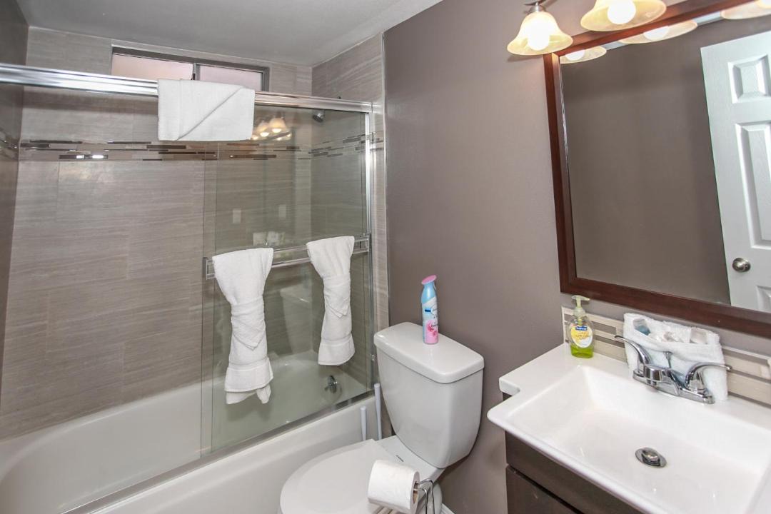 Photo of Bathroom in Whispering Forest