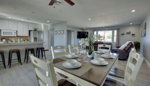 House (2 Bedrooms)