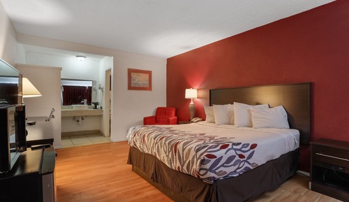 Superior Room, 1 King Bed, Non Smoking