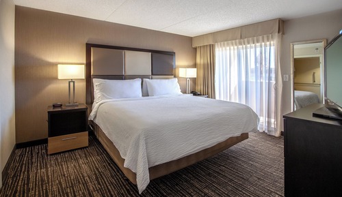Suite, 1 Bedroom, Roll-in Shower (Mobility)