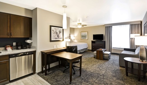 Studio Suite, 1 King Bed, Non Smoking