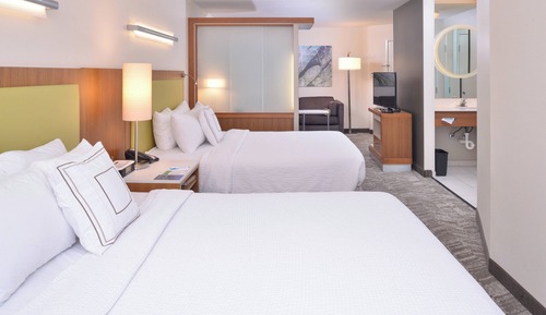Suite, Multiple Beds